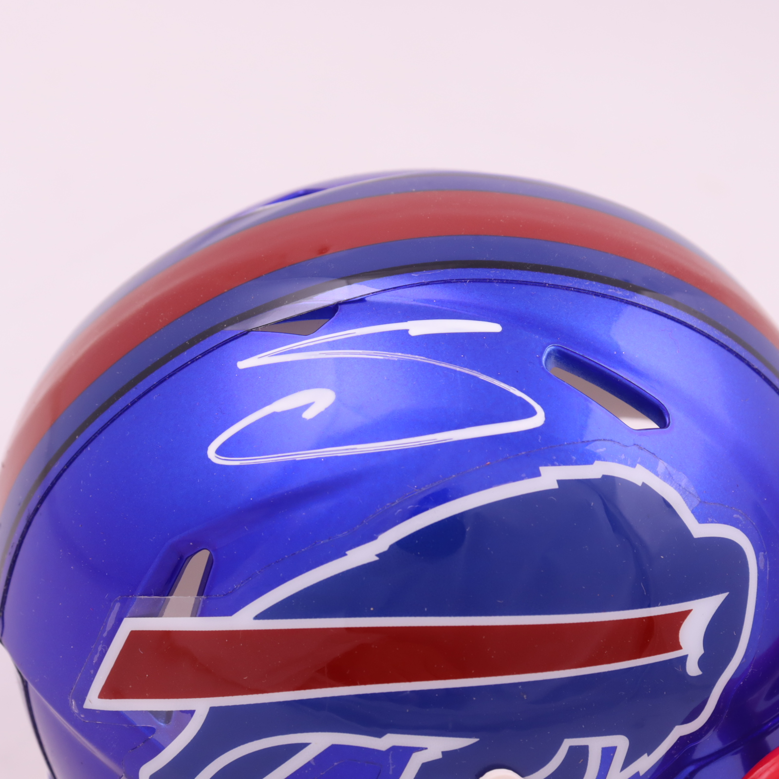 Stefon Diggs Signed Bills Flash Alternate Speed Mini Helmet (Beckett) at PristineAuction.com Stefon Diggs Signed Bills Flash Alternate Speed Mini Helmet (Beckett) at PristineAuction.com