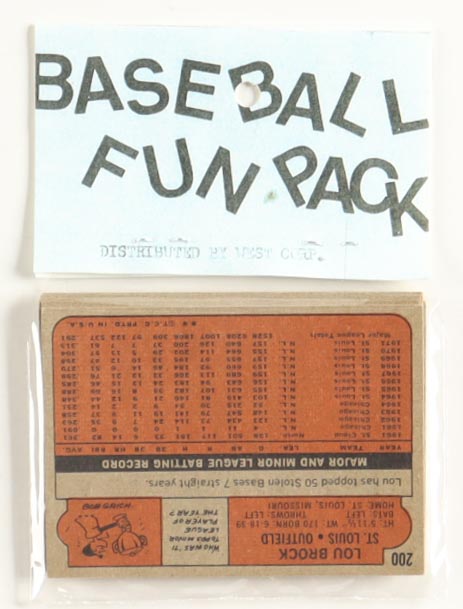 1972 Topps Baseball Card Fun Pack with (10) Cards at PristineAuction.com 1972 Topps Baseball Card Fun Pack with (10) Cards at PristineAuction.com
