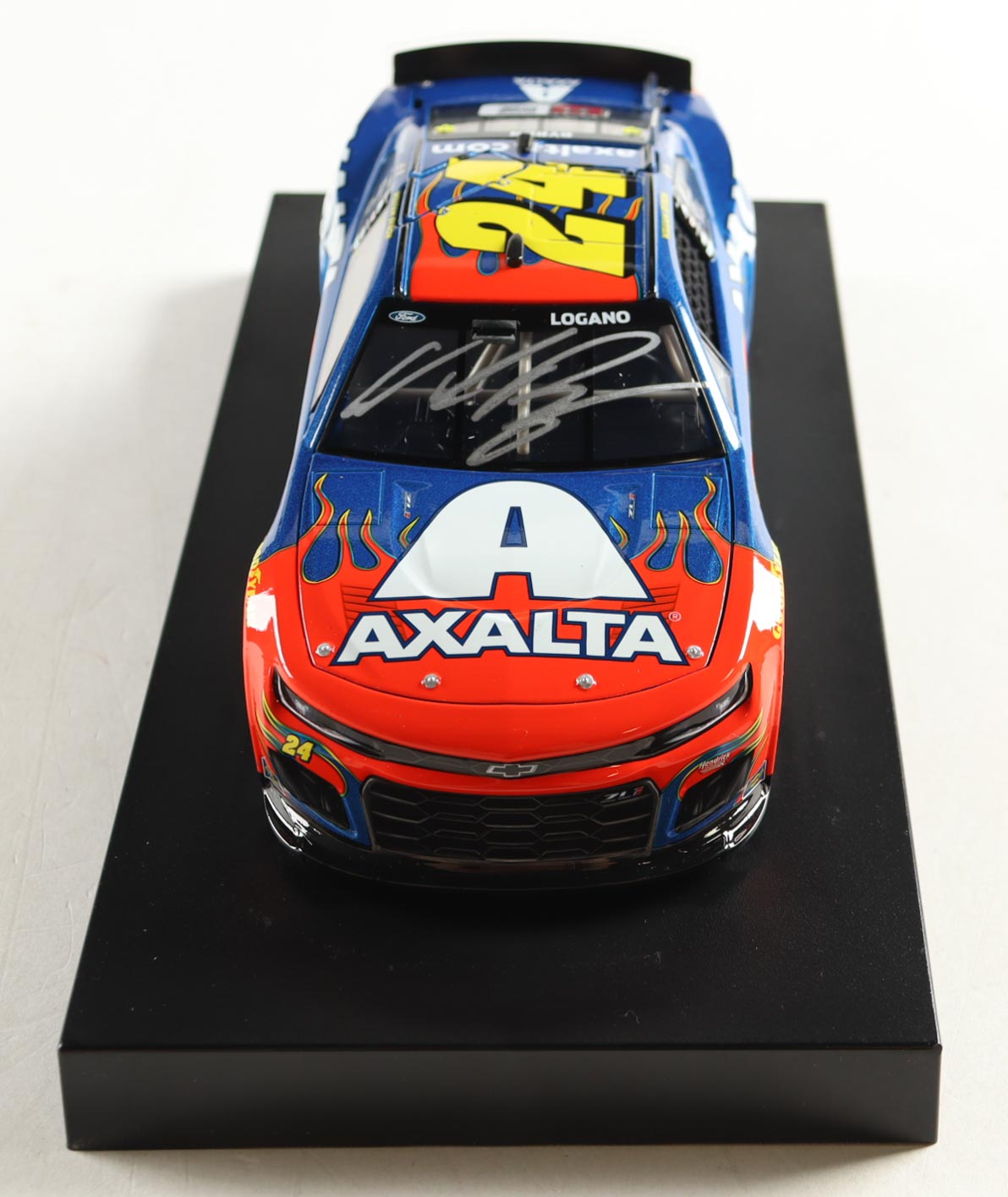 William Byron Signed 2022 #24 Axalta Throwback Camaro 1:24 Diecast Car (PA) at PristineAuction.com William Byron Signed 2022 #24 Axalta Throwback Camaro 1:24 Diecast Car (PA) at PristineAuction.com