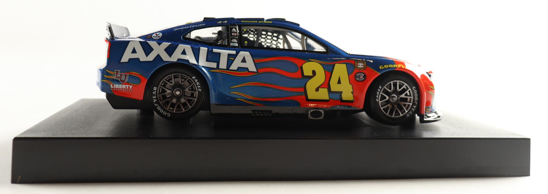 William Byron Signed 2022 #24 Axalta Throwback Camaro 1:24 Diecast Car (PA) at PristineAuction.com William Byron Signed 2022 #24 Axalta Throwback Camaro 1:24 Diecast Car (PA) at PristineAuction.com