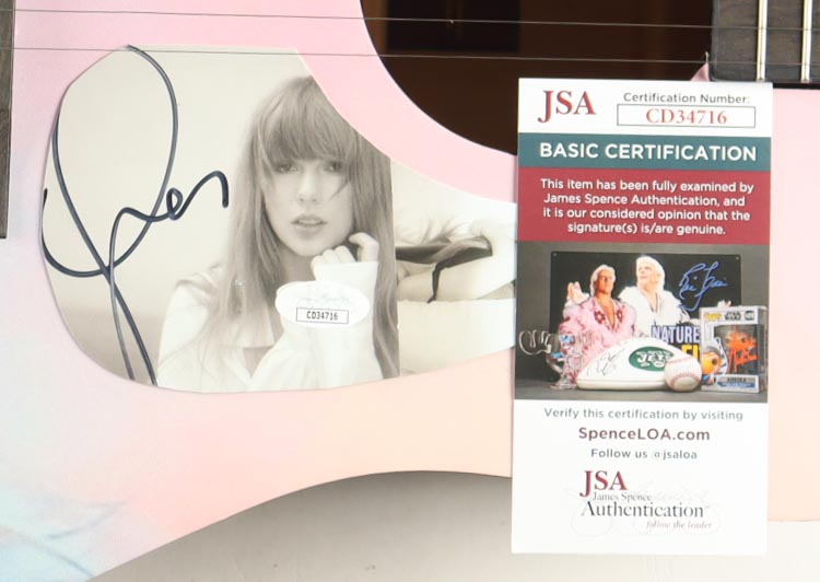 Taylor Swift Signed 38" Acoustic Guitar (JSA) at PristineAuction.com Taylor Swift Signed 38" Acoustic Guitar (JSA) at PristineAuction.com