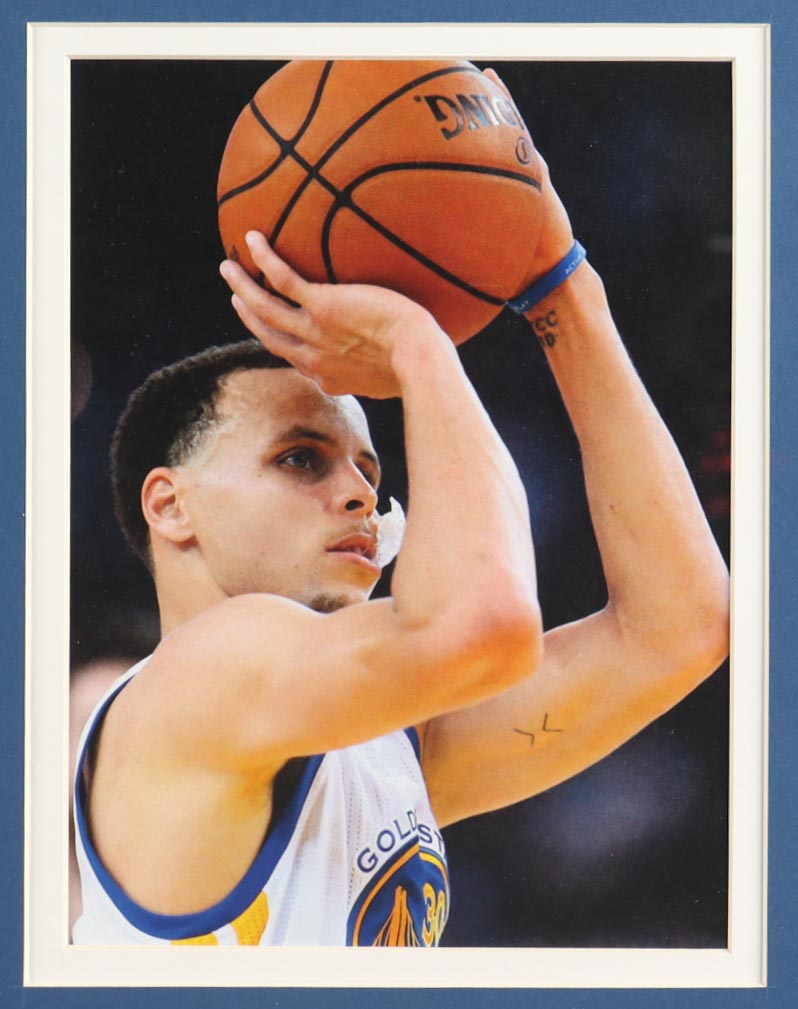 Stephen Curry Signed Custom Framed Jersey Display With (3) LE Championship Pins & (2) Cloth NBA Finals Logo Patches (JSA) at PristineAuction.com Stephen Curry Signed Custom Framed Jersey Display With (3) LE Championship Pins & (2) Cloth NBA Finals Logo Patches (JSA) at PristineAuction.com