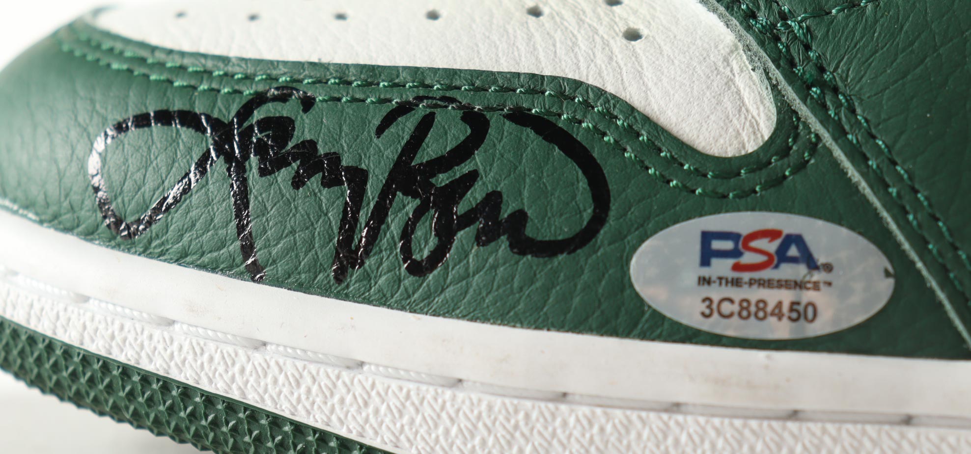 Larry Bird Signed Pair Of Nike Air Jordan Basketball Shoes (PSA) at PristineAuction.com Larry Bird Signed Pair Of Nike Air Jordan Basketball Shoes (PSA) at PristineAuction.com