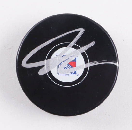 Jonathan Quick Signed Rangers Logo Hockey Puck (JSA) at PristineAuction.com Jonathan Quick Signed Rangers Logo Hockey Puck (JSA) at PristineAuction.com