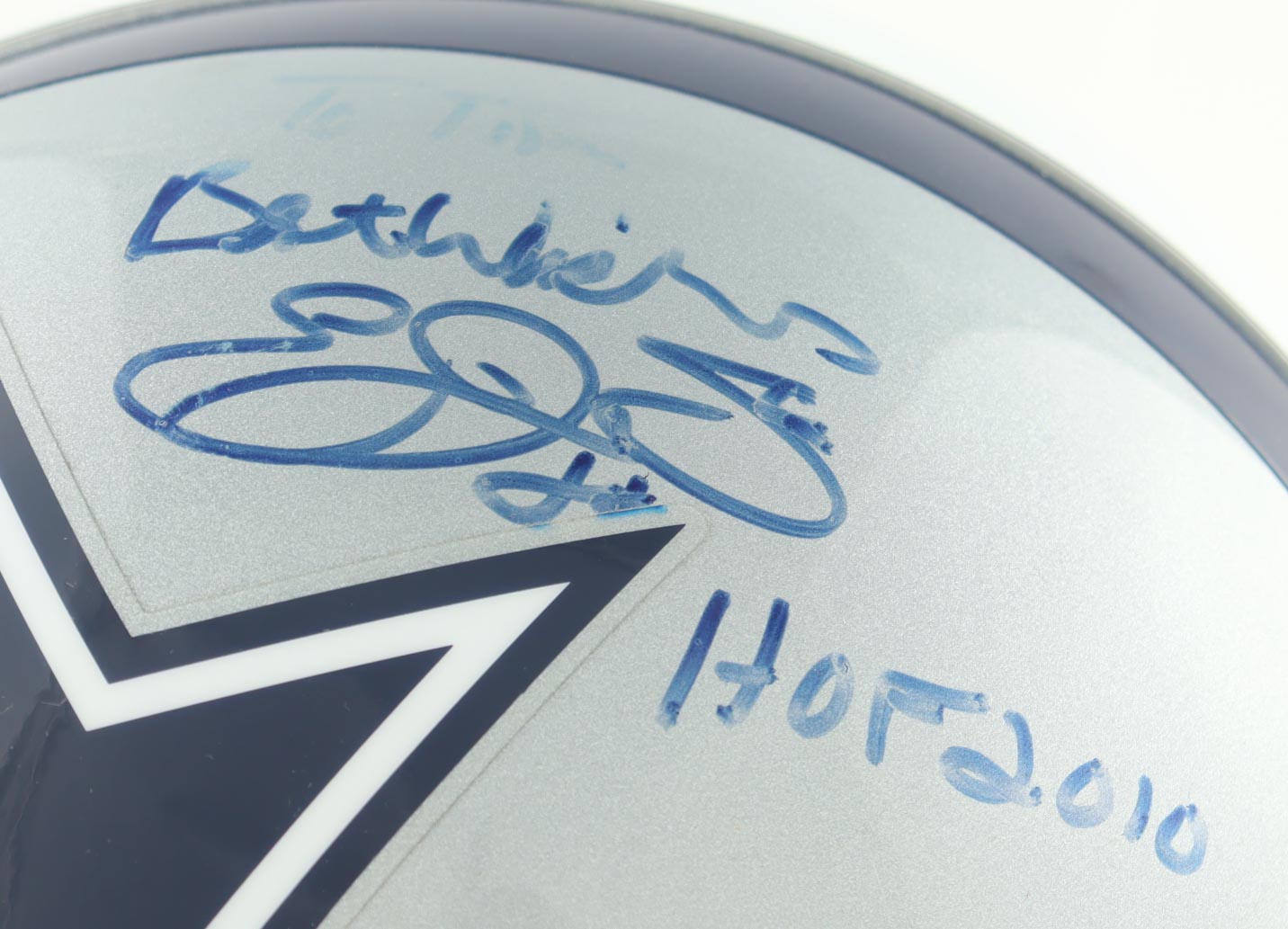 Emmitt Smith Signed Cowboys Full-Size Authentic On-Field Helmet Inscribed "HOF 2010" & "Best Wishes" (JSA) at PristineAuction.com Emmitt Smith Signed Cowboys Full-Size Authentic On-Field Helmet Inscribed "HOF 2010" & "Best Wishes" (JSA) at PristineAuction.com