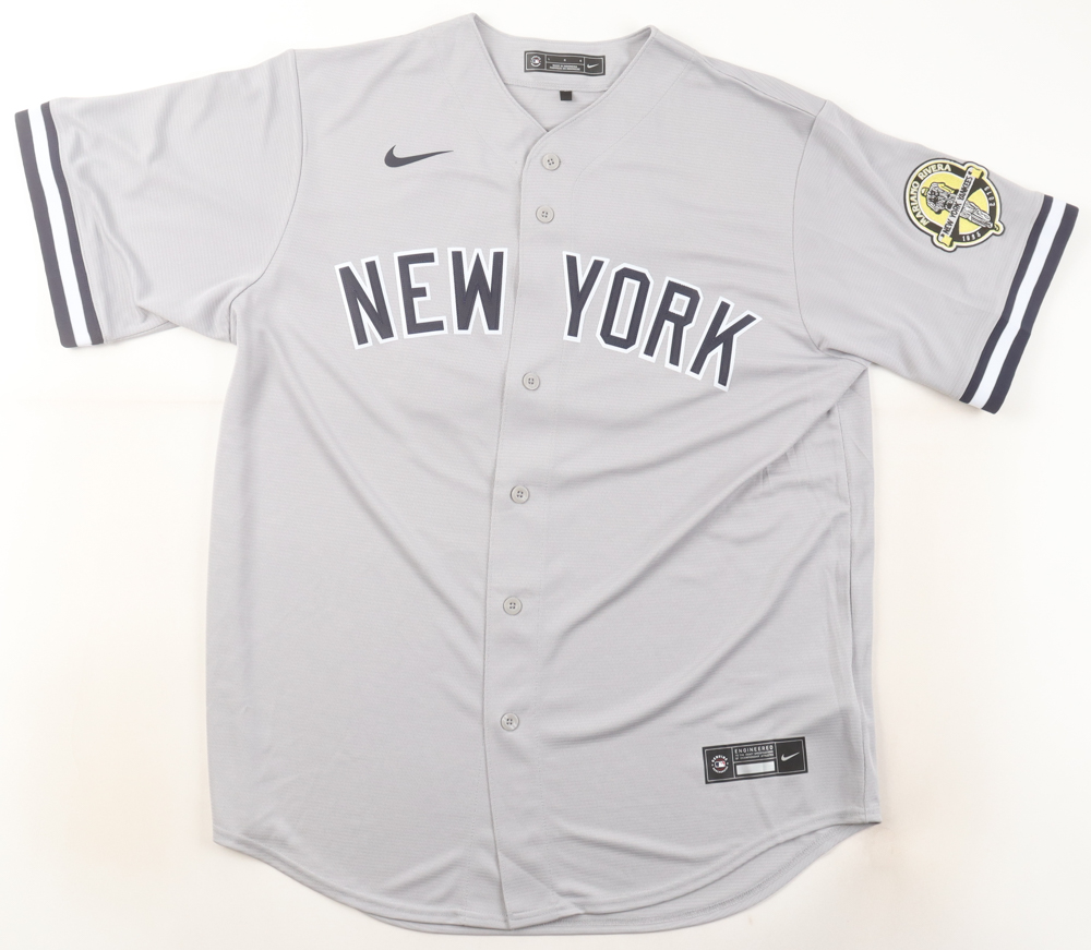 Mariano Rivera Signed Yankees Nike Authentic Jersey Inscribed "100% Unanimous" with a Mariano Rivera Retirement Patch (JSA) at PristineAuction.com Mariano Rivera Signed Yankees Nike Authentic Jersey Inscribed "100% Unanimous" with a Mariano Rivera Retirement Patch (JSA) at PristineAuction.com