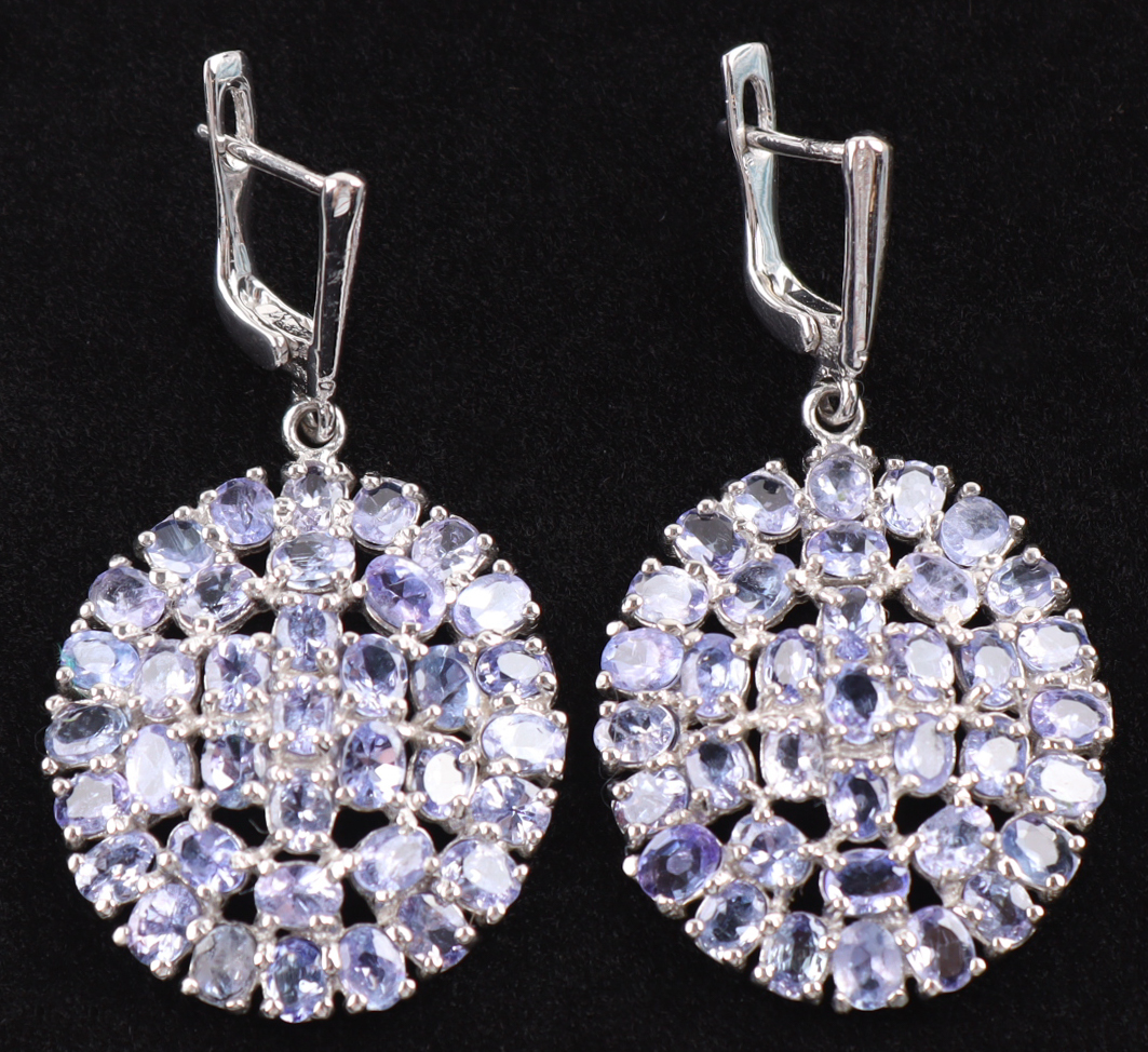 New 4 Carats Pair of Tanzanite Earrings | Estimated Retail Value: $1,900 (UGL) at PristineAuction.com New 4 Carats Pair of Tanzanite Earrings | Estimated Retail Value: $1,900 (UGL) at PristineAuction.com