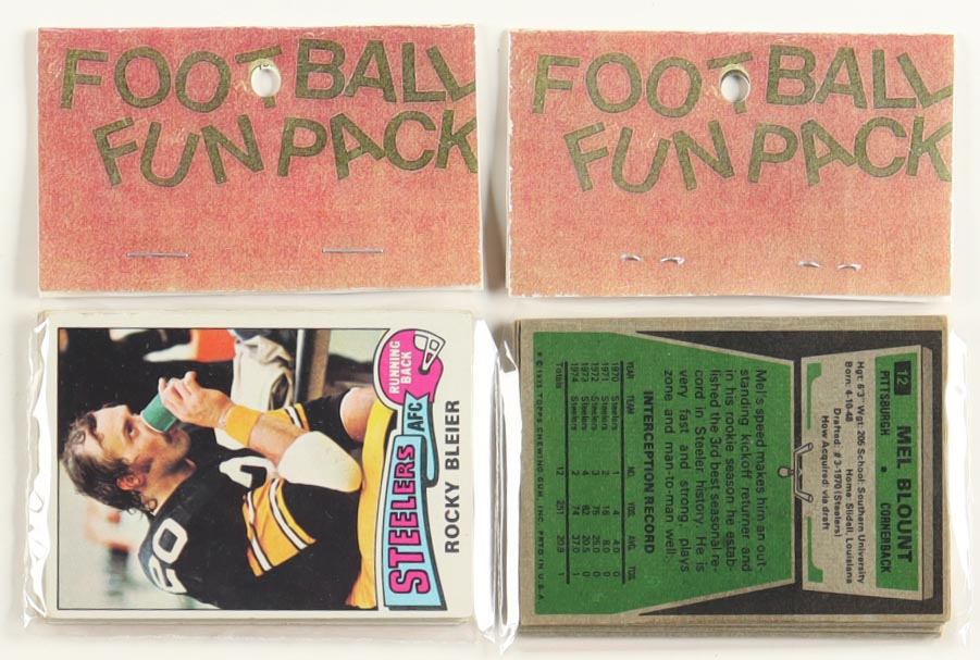 1975 Topps Football Cello Fun Pack Vending Box with (20) Packs at PristineAuction.com 1975 Topps Football Cello Fun Pack Vending Box with (20) Packs at PristineAuction.com