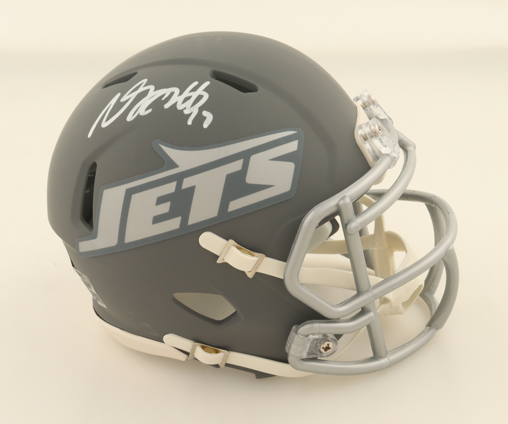 Davante Adams Signed Jets Slate Alternate Speed Mini Helmet (Beckett) at PristineAuction.com Davante Adams Signed Jets Slate Alternate Speed Mini Helmet (Beckett) at PristineAuction.com