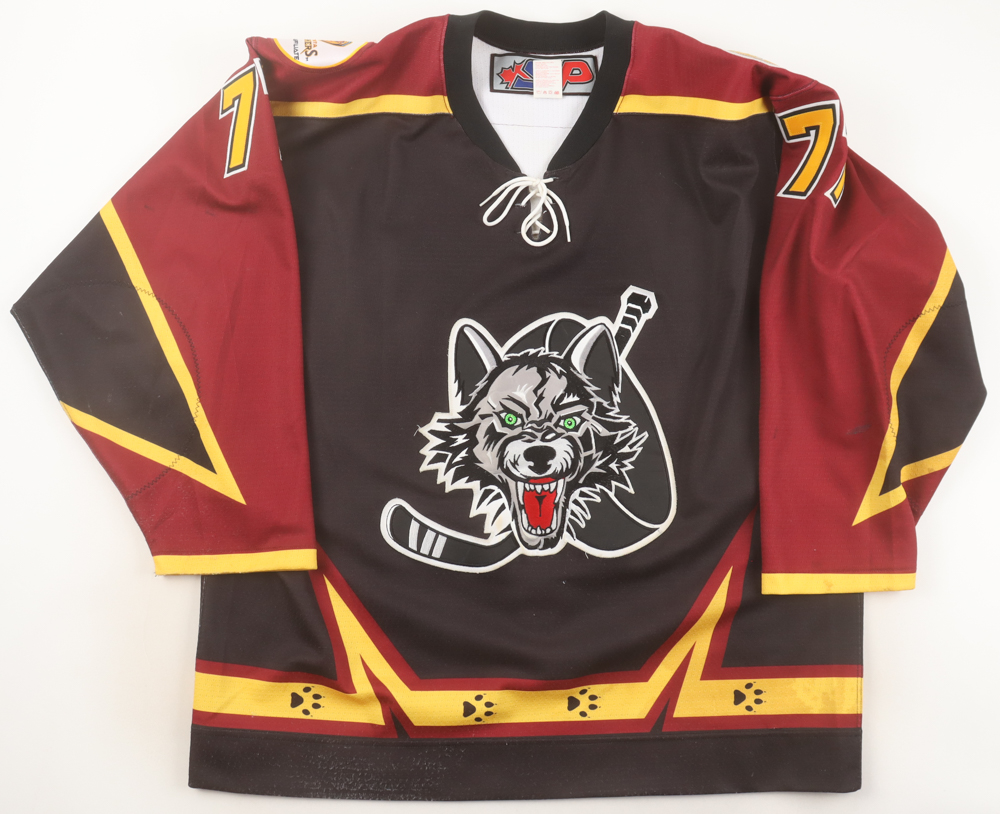 Travis Roche Signed Wolves SP Authentic Jersey (Beckett) at PristineAuction.com Travis Roche Signed Wolves SP Authentic Jersey (Beckett) at PristineAuction.com