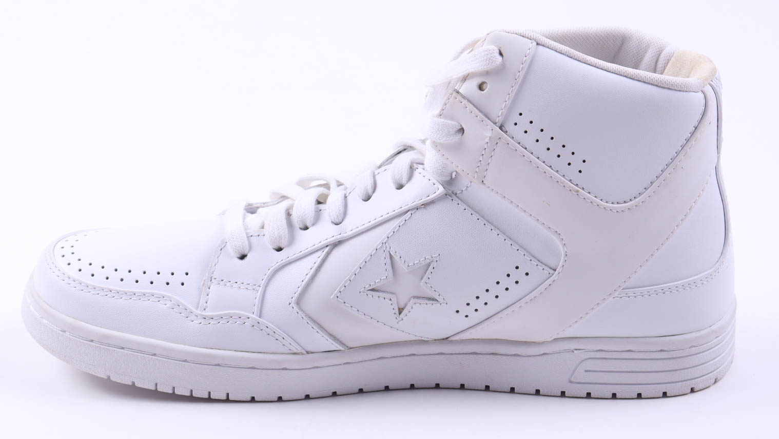 Larry Bird Signed Converse Weapon Basketball Shoe with Acrylic Display Stand (PSA) at PristineAuction.com Larry Bird Signed Converse Weapon Basketball Shoe with Acrylic Display Stand (PSA) at PristineAuction.com