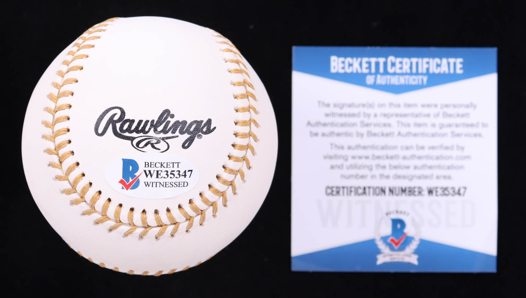 Omar Vizquel Signed Gold Glove Award Logo Baseball With Display Case Inscribed "11x GG" (Beckett) at PristineAuction.com Omar Vizquel Signed Gold Glove Award Logo Baseball With Display Case Inscribed "11x GG" (Beckett) at PristineAuction.com