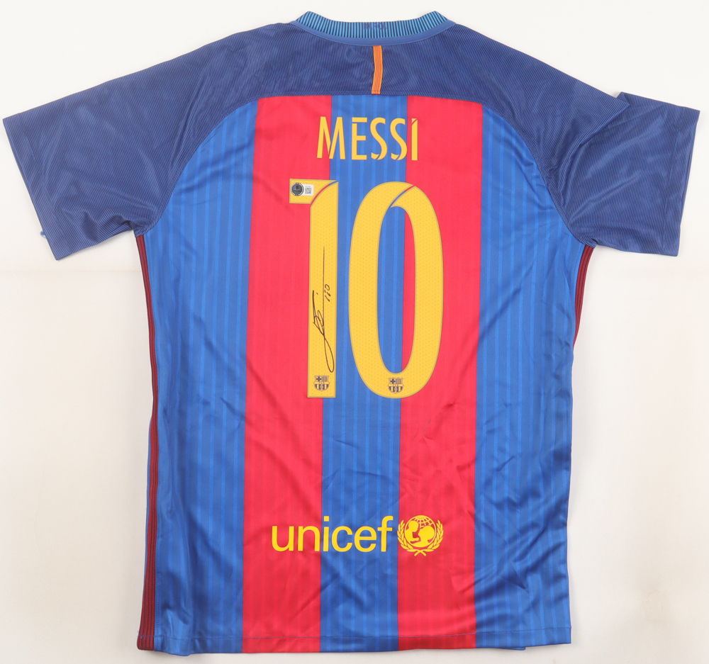 Lionel Messi Signed FC Barcelona Authentic Nike Jersey Inscribed "LEO" (Beckett & Icons) at PristineAuction.com Lionel Messi Signed FC Barcelona Authentic Nike Jersey Inscribed "LEO" (Beckett & Icons) at PristineAuction.com