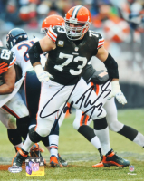 Joe Thomas Signed Browns 8x10 Photo (Schwartz) at PristineAuction.com