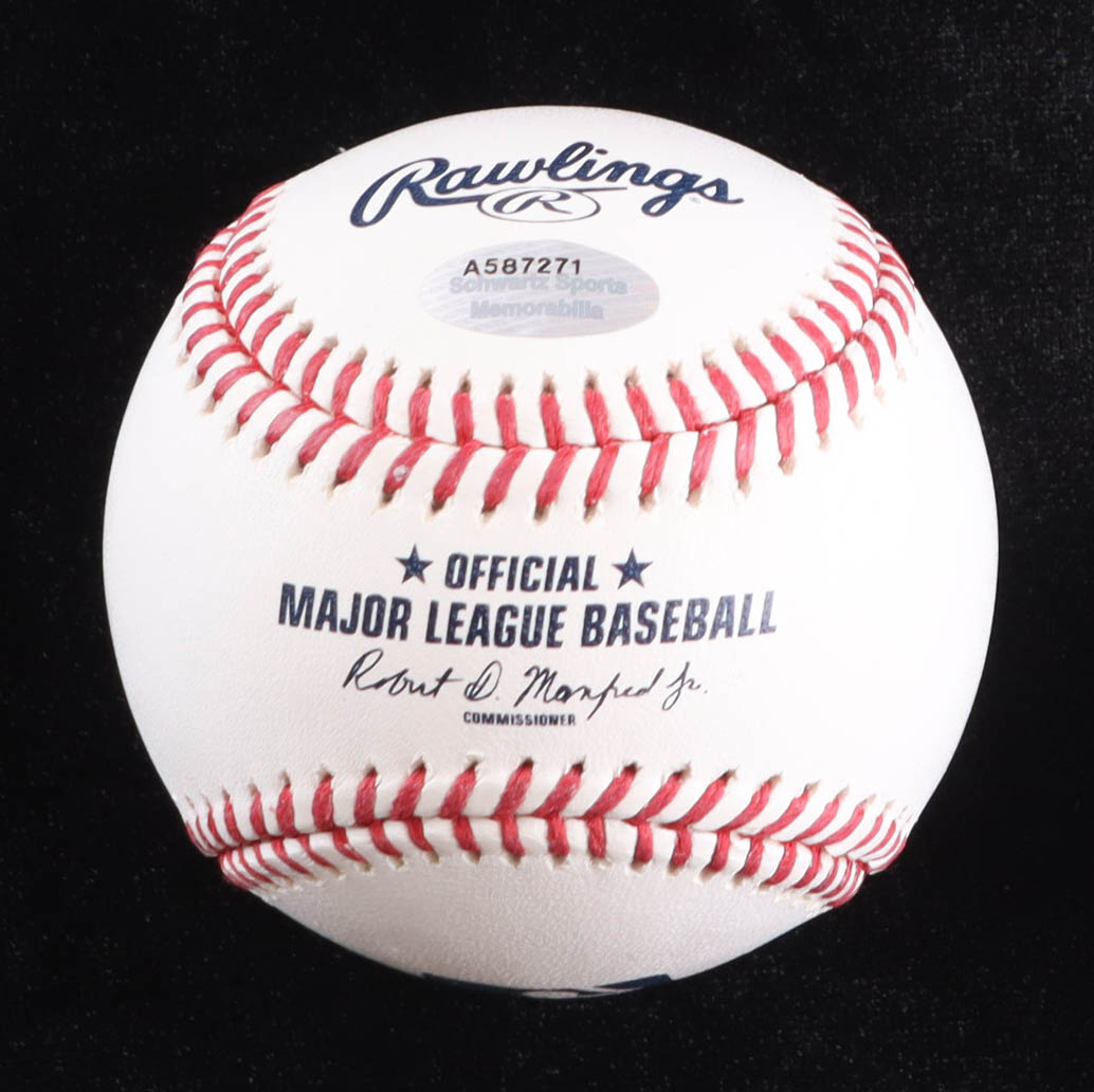 Bob Horner Signed OML Baseball Inscribed "78 NL ROY" (Schwartz) at PristineAuction.com Bob Horner Signed OML Baseball Inscribed "78 NL ROY" (Schwartz) at PristineAuction.com