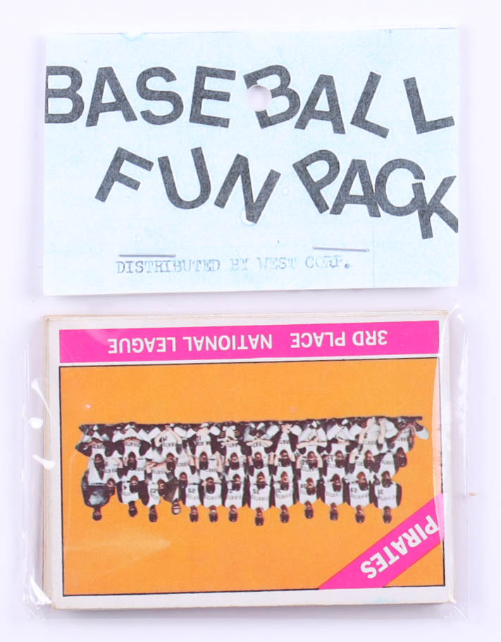 1966 Topps Baseball Card Fun Pack with (10) Cards at PristineAuction.com 1966 Topps Baseball Card Fun Pack with (10) Cards at PristineAuction.com