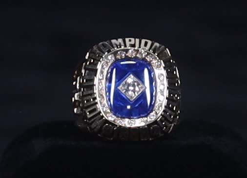 1988 Los Angeles Dodgers World Championship Ring with Display Case at PristineAuction.com