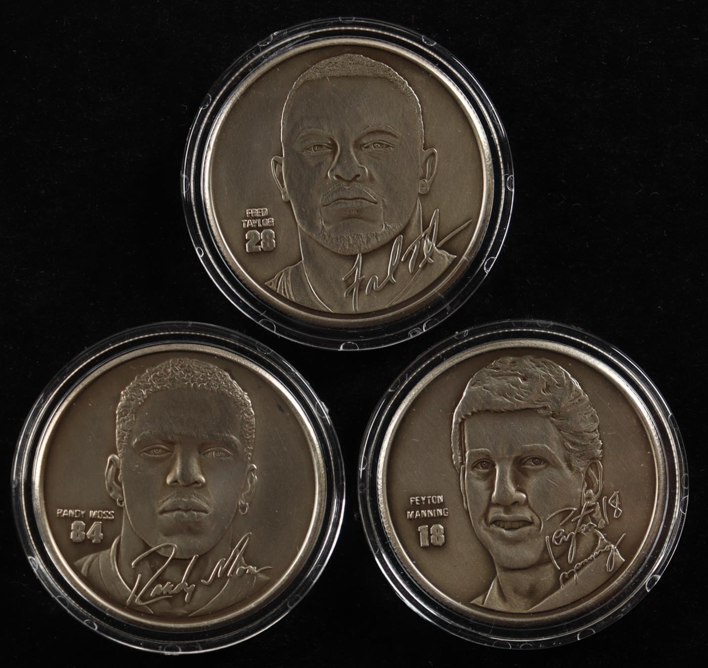 Set of (3) LE "Class of 1998" Highland Mint Solid Nickel Silver Medallions with Original Case at PristineAuction.com Set of (3) LE "Class of 1998" Highland Mint Solid Nickel Silver Medallions with Original Case at PristineAuction.com