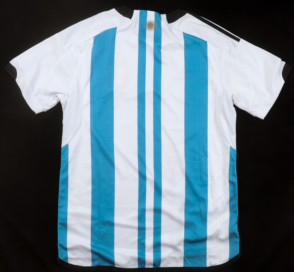 Lionel Messi Signed Argentina Adidas Authentic Jersey Inscribed "LEO" (Beckett) at PristineAuction.com Lionel Messi Signed Argentina Adidas Authentic Jersey Inscribed "LEO" (Beckett) at PristineAuction.com