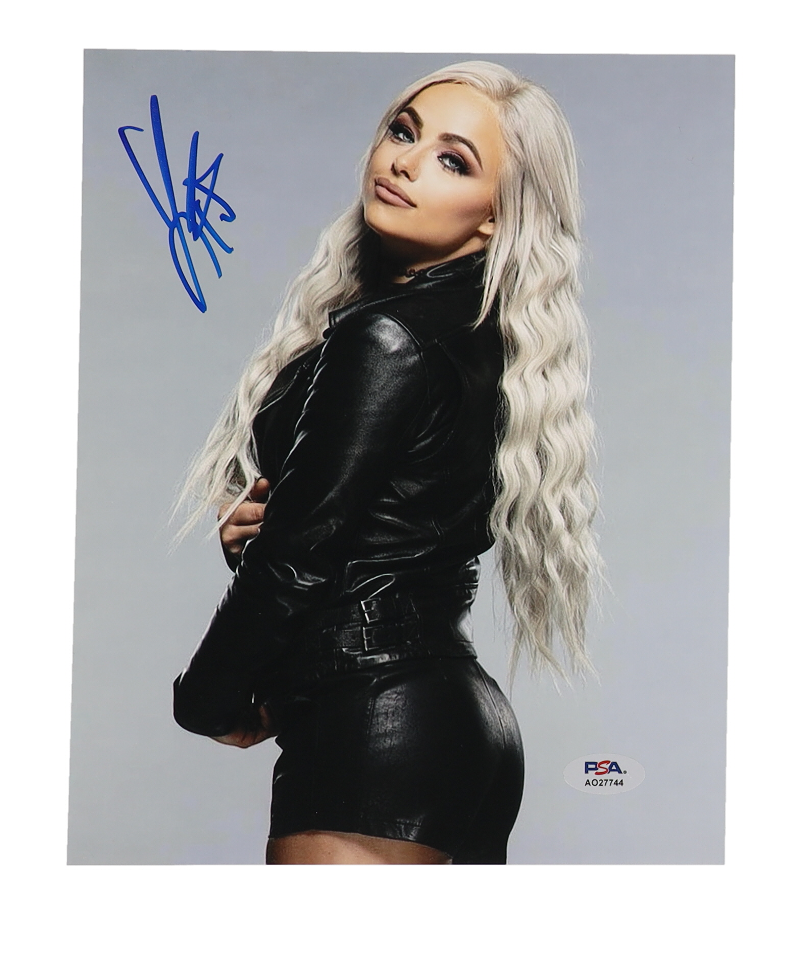 Liv Morgan Signed WWE 8x10 Photo (PSA) at PristineAuction.com Liv Morgan Signed WWE 8x10 Photo (PSA) at PristineAuction.com