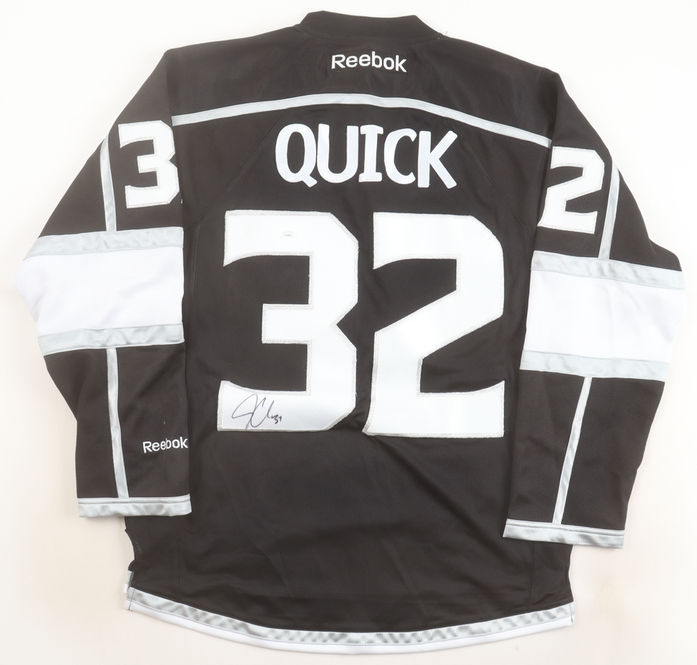 Jonathan Quick Signed Jersey (JSA) at PristineAuction.com Jonathan Quick Signed Jersey (JSA) at PristineAuction.com