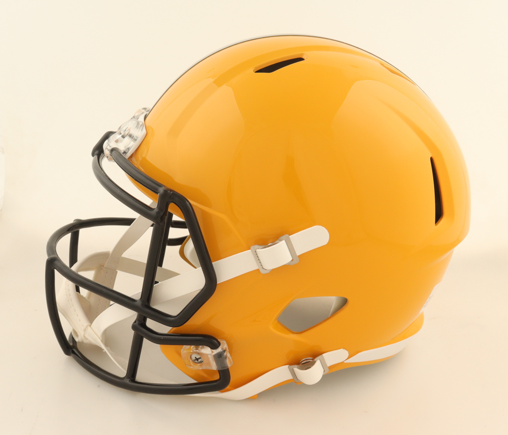 Darius Slay Signed Steelers Full-Size On-Field Speed Helmet "Big Play Slay" (Beckett) at PristineAuction.com Darius Slay Signed Steelers Full-Size On-Field Speed Helmet "Big Play Slay" (Beckett) at PristineAuction.com