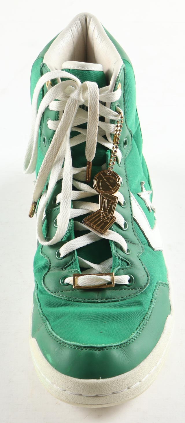Larry Bird Signed 1984 Celtics Championship Edition Converse Basketball Shoe (PSA) at PristineAuction.com Larry Bird Signed 1984 Celtics Championship Edition Converse Basketball Shoe (PSA) at PristineAuction.com