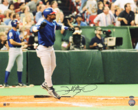 Sammy Sosa Signed Cubs 16x20 Photo (Schwartz) at PristineAuction.com