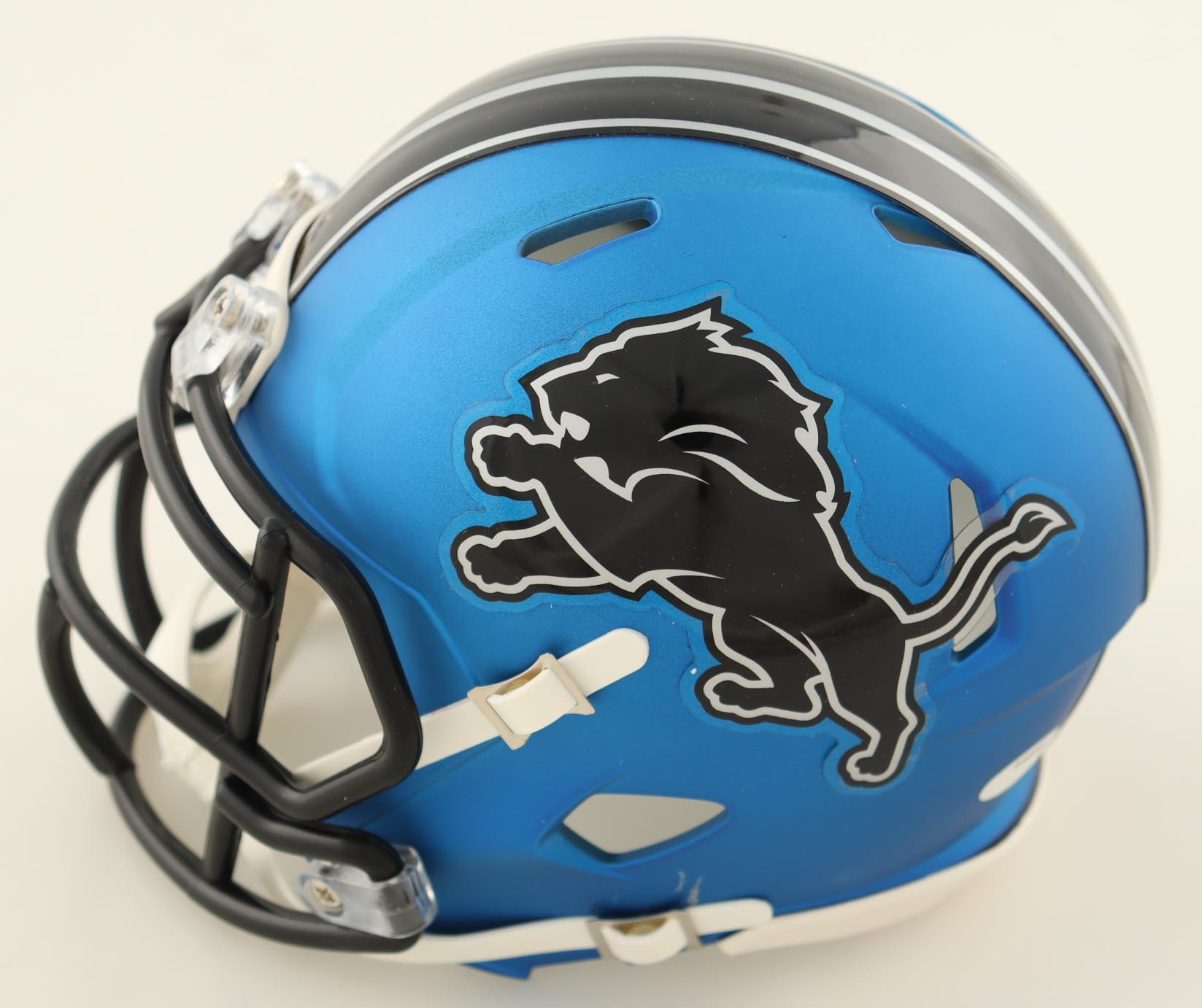 Barry Sanders Signed Lions Speed Mini Helmet (Schwartz) at PristineAuction.com Barry Sanders Signed Lions Speed Mini Helmet (Schwartz) at PristineAuction.com