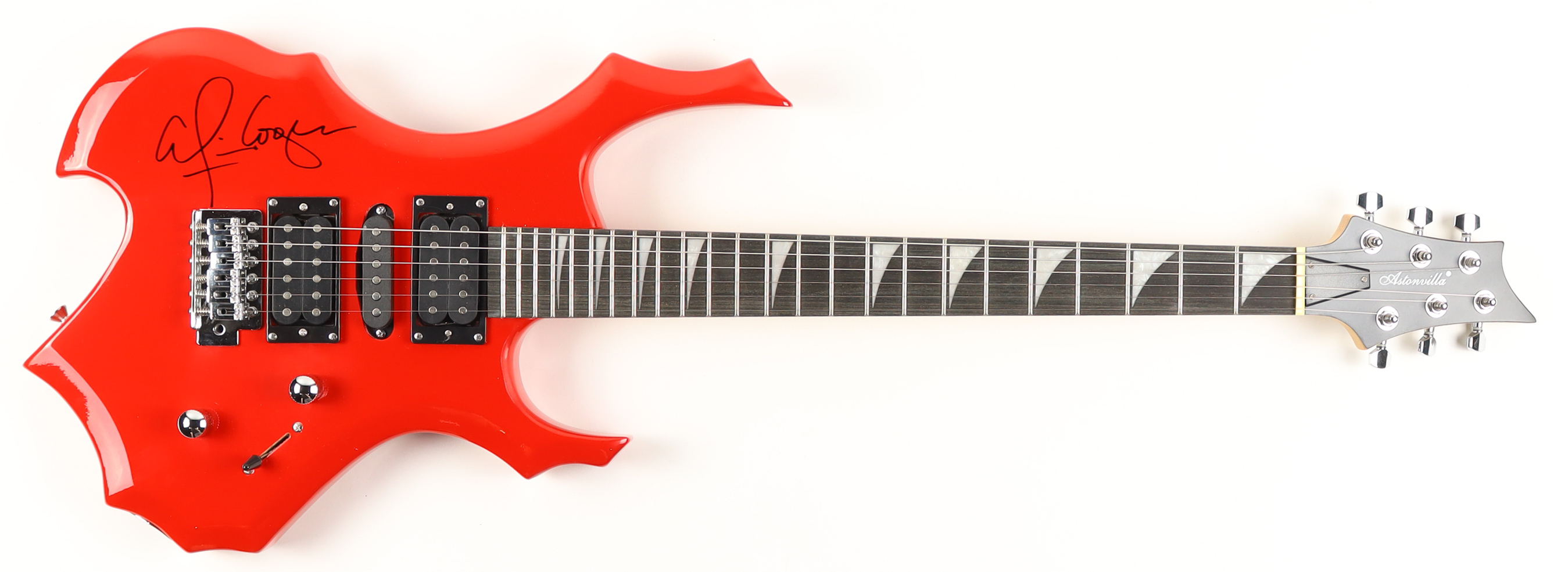 Alice Cooper Signed Full-Size Electric Guitar (Beckett) at PristineAuction.com Alice Cooper Signed Full-Size Electric Guitar (Beckett) at PristineAuction.com