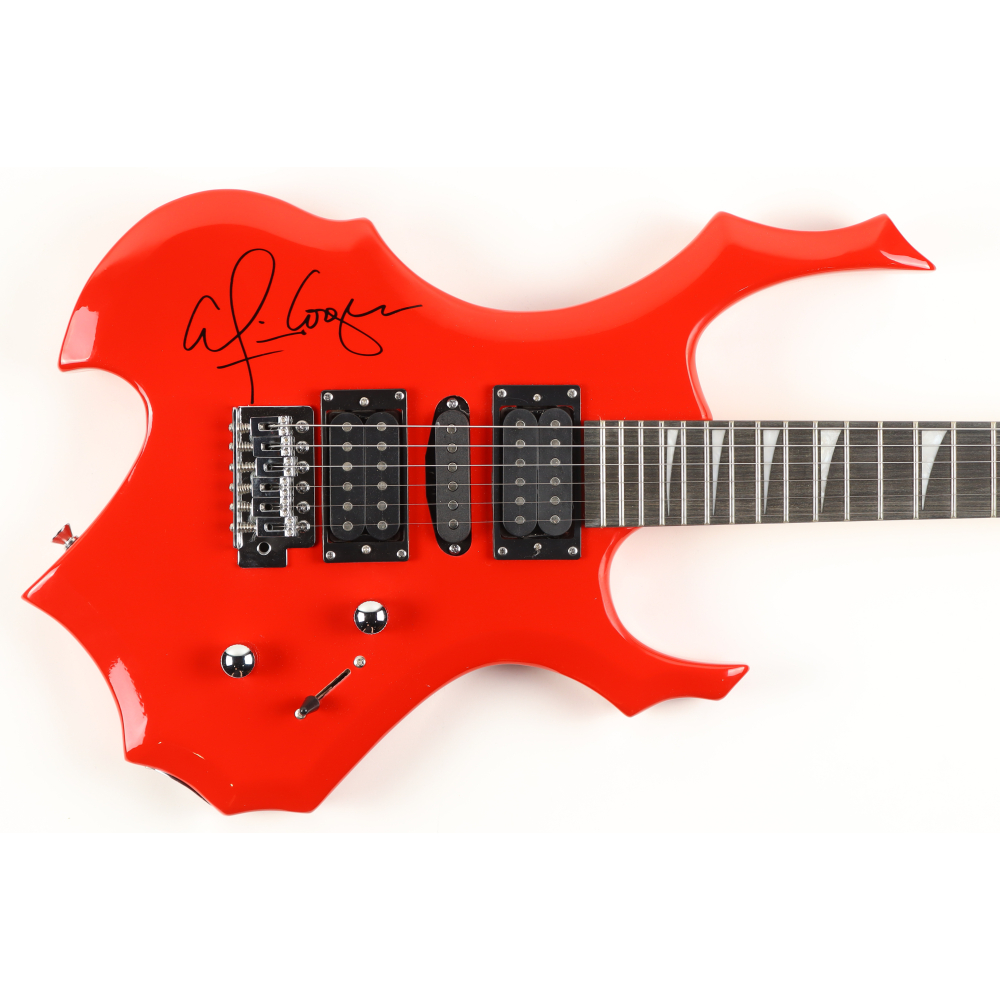 Alice Cooper Signed Full-Size Electric Guitar (Beckett) at PristineAuction.com