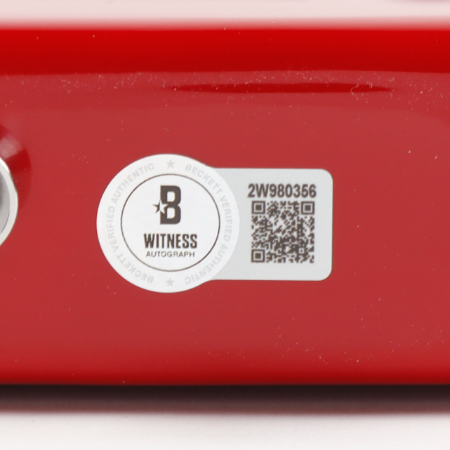 Alice Cooper Signed Full-Size Electric Guitar (Beckett) at PristineAuction.com Alice Cooper Signed Full-Size Electric Guitar (Beckett) at PristineAuction.com