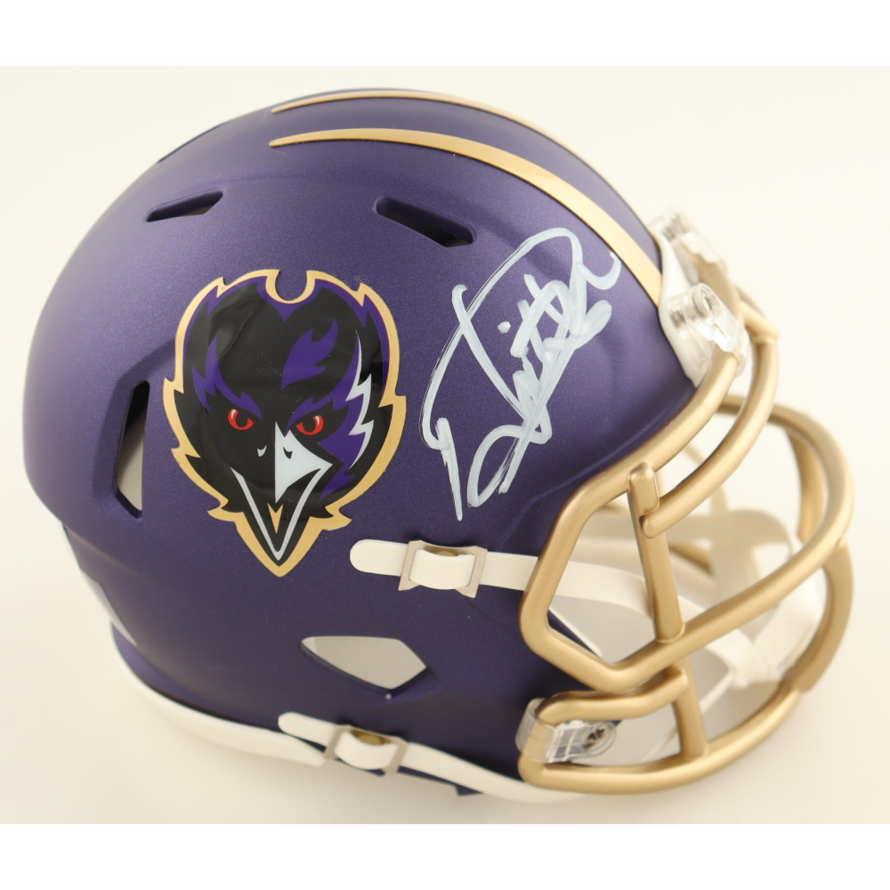 Derrick Henry Signed Ravens Speed Mini Helmet (Beckett) at PristineAuction.com Derrick Henry Signed Ravens Speed Mini Helmet (Beckett) at PristineAuction.com