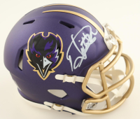 Derrick Henry Signed Ravens Speed Mini Helmet (Beckett) at PristineAuction.com