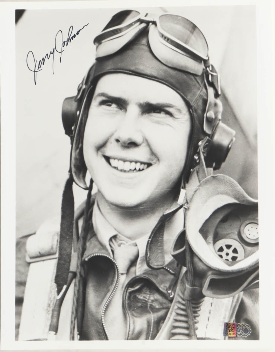 Gerald Johnson Signed 8x10 Photo WWII 56th FG Ace 16.5 Victories (AIV) at PristineAuction.com Gerald Johnson Signed 8x10 Photo WWII 56th FG Ace 16.5 Victories (AIV) at PristineAuction.com