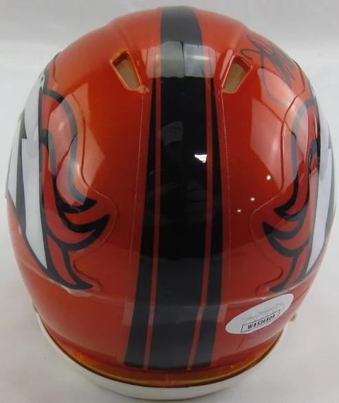 Terrell Davis Signed Broncos Flash Alternate Speed Mini Helmet Inscribed "HOF 17" (JSA) at PristineAuction.com Terrell Davis Signed Broncos Flash Alternate Speed Mini Helmet Inscribed "HOF 17" (JSA) at PristineAuction.com