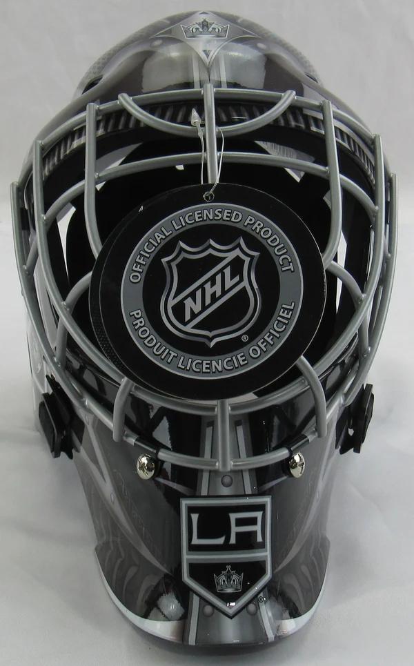 Jonathan Quick Signed Kings Full-Size Helmet (JSA) at PristineAuction.com Jonathan Quick Signed Kings Full-Size Helmet (JSA) at PristineAuction.com