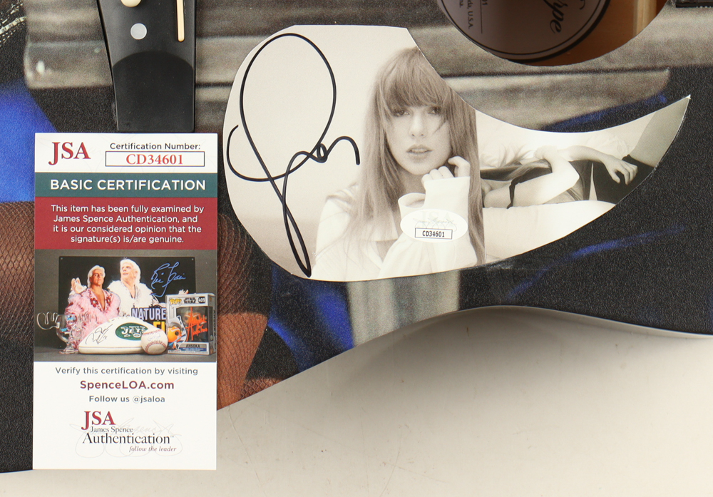 Taylor Swift Signed 38" Acoustic Guitar (JSA) at PristineAuction.com Taylor Swift Signed 38" Acoustic Guitar (JSA) at PristineAuction.com