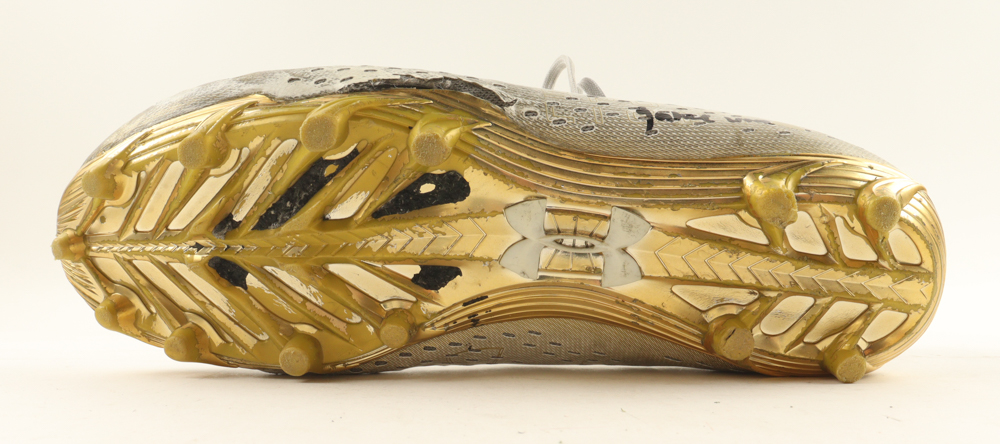 Riley Mills Signed Under Armour Clutch Fit Football Cleat Inscribed "Game Worn" (JSA) at PristineAuction.com Riley Mills Signed Under Armour Clutch Fit Football Cleat Inscribed "Game Worn" (JSA) at PristineAuction.com