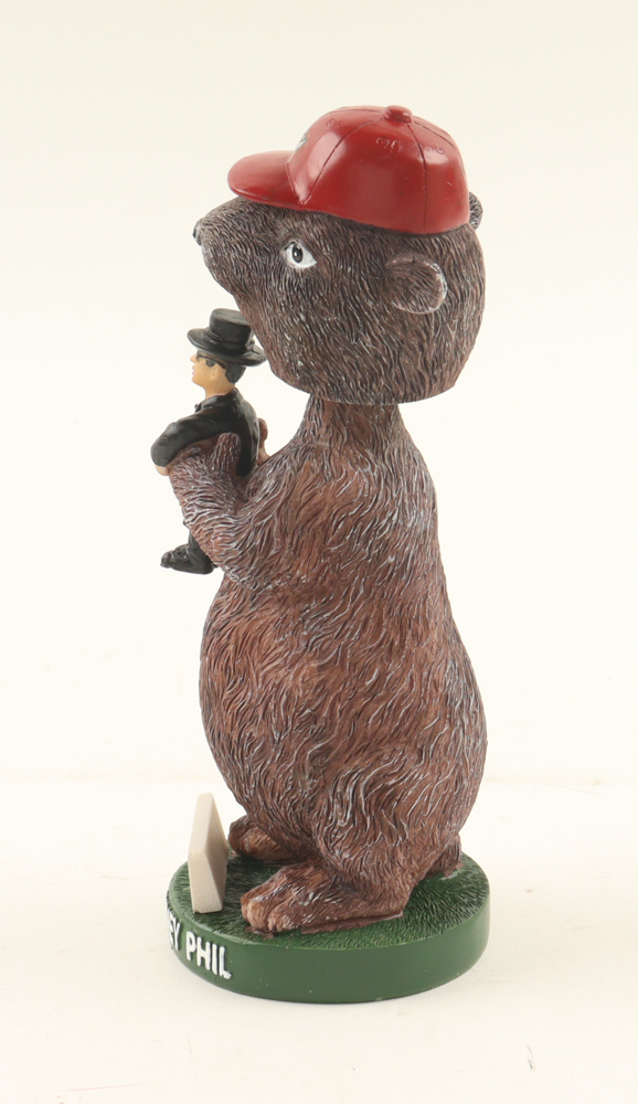 Punxsutawney Phil Ceramic 7" Bobblehead Statue at PristineAuction.com Punxsutawney Phil Ceramic 7" Bobblehead Statue at PristineAuction.com