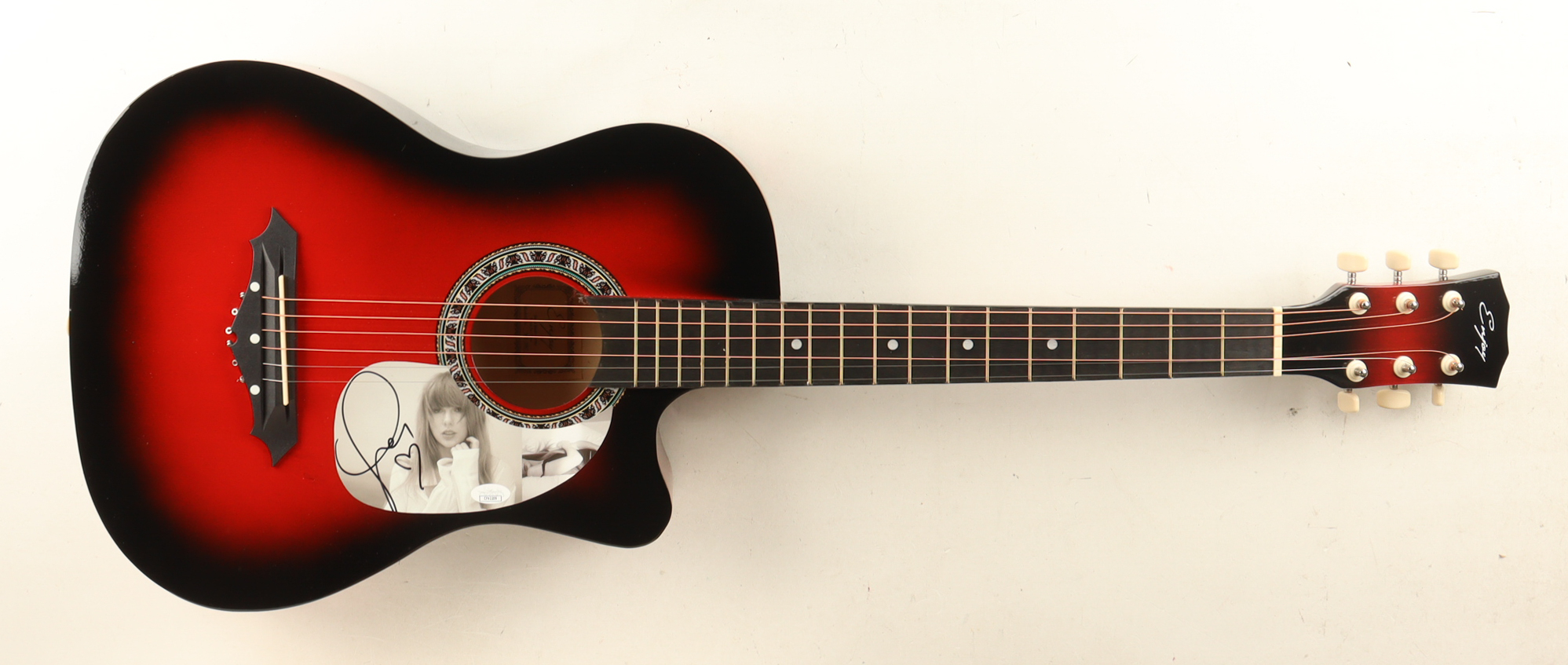 Taylor Swift Guitar with Signed Custom Insert Pickguard (JSA) at PristineAuction.com Taylor Swift Guitar with Signed Custom Insert Pickguard (JSA) at PristineAuction.com