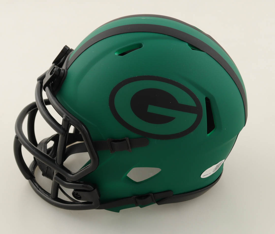 Ahman Green Signed Packers Rave Alternate Speed Mini Helmet Inscribed "Bears Still Suck!" (JSA) at PristineAuction.com Ahman Green Signed Packers Rave Alternate Speed Mini Helmet Inscribed "Bears Still Suck!" (JSA) at PristineAuction.com