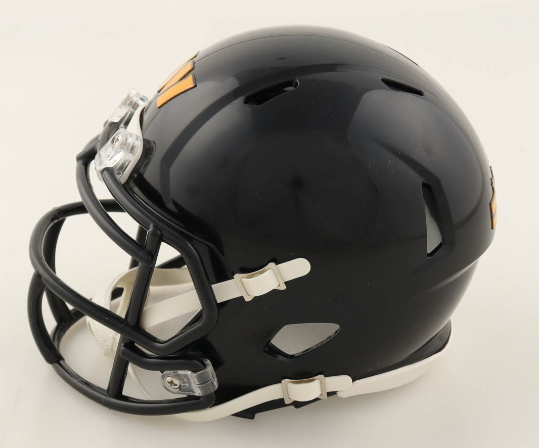 Brian Robinson Jr. Signed Commanders Speed Mini Helmet (PSA) at PristineAuction.com Brian Robinson Jr. Signed Commanders Speed Mini Helmet (PSA) at PristineAuction.com