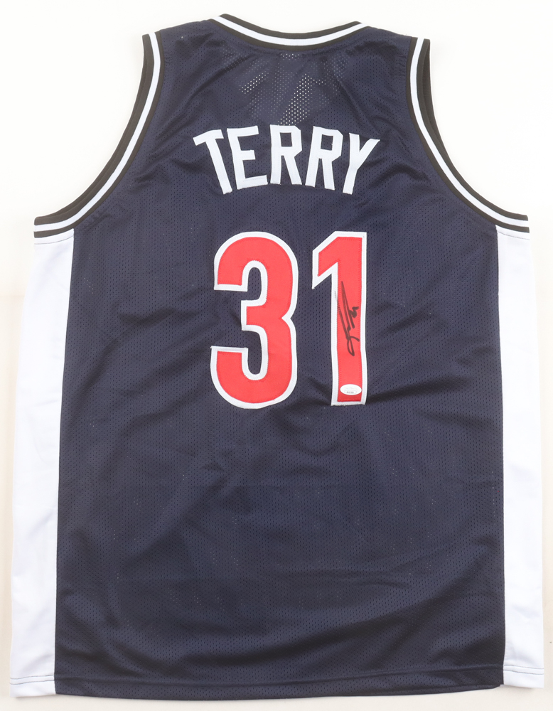 Jason Terry Signed Jersey (JSA) at PristineAuction.com Jason Terry Signed Jersey (JSA) at PristineAuction.com