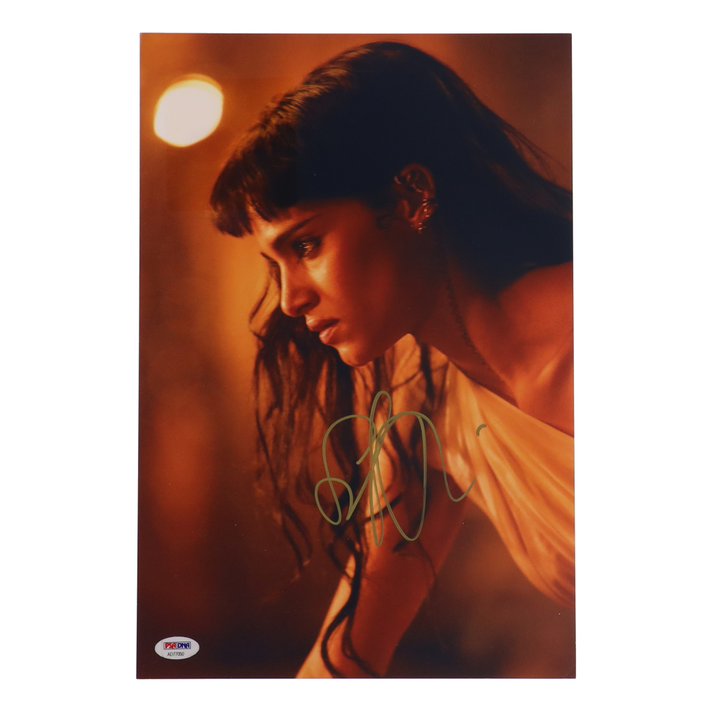 Sofia Boutella Signed "The Mummy" 10x15 Photo (PSA) | Pristine Auction