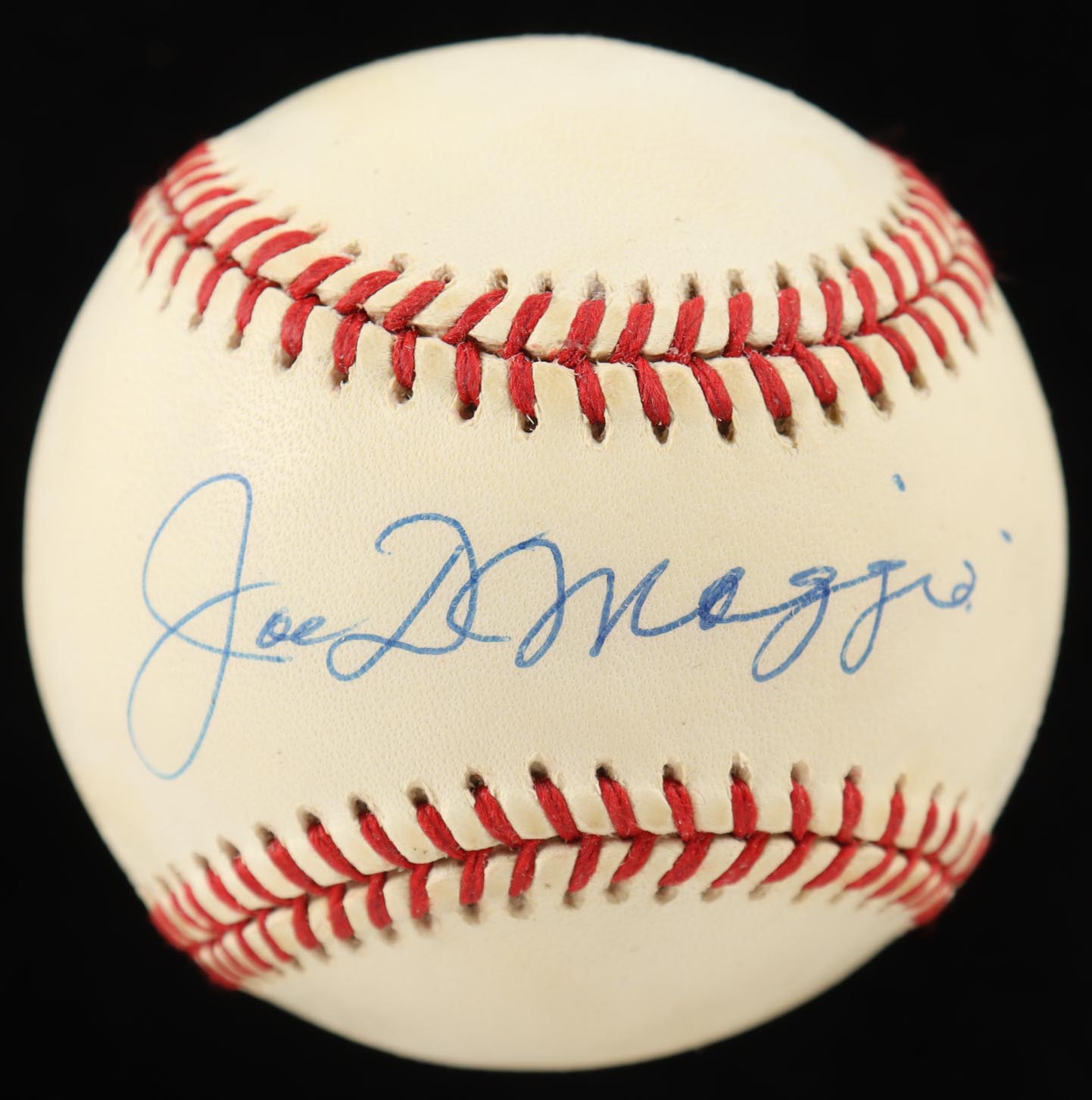 Joe DiMaggio Signed OAL Baseball with Display Case (Beckett) at PristineAuction.com Joe DiMaggio Signed OAL Baseball with Display Case (Beckett) at PristineAuction.com