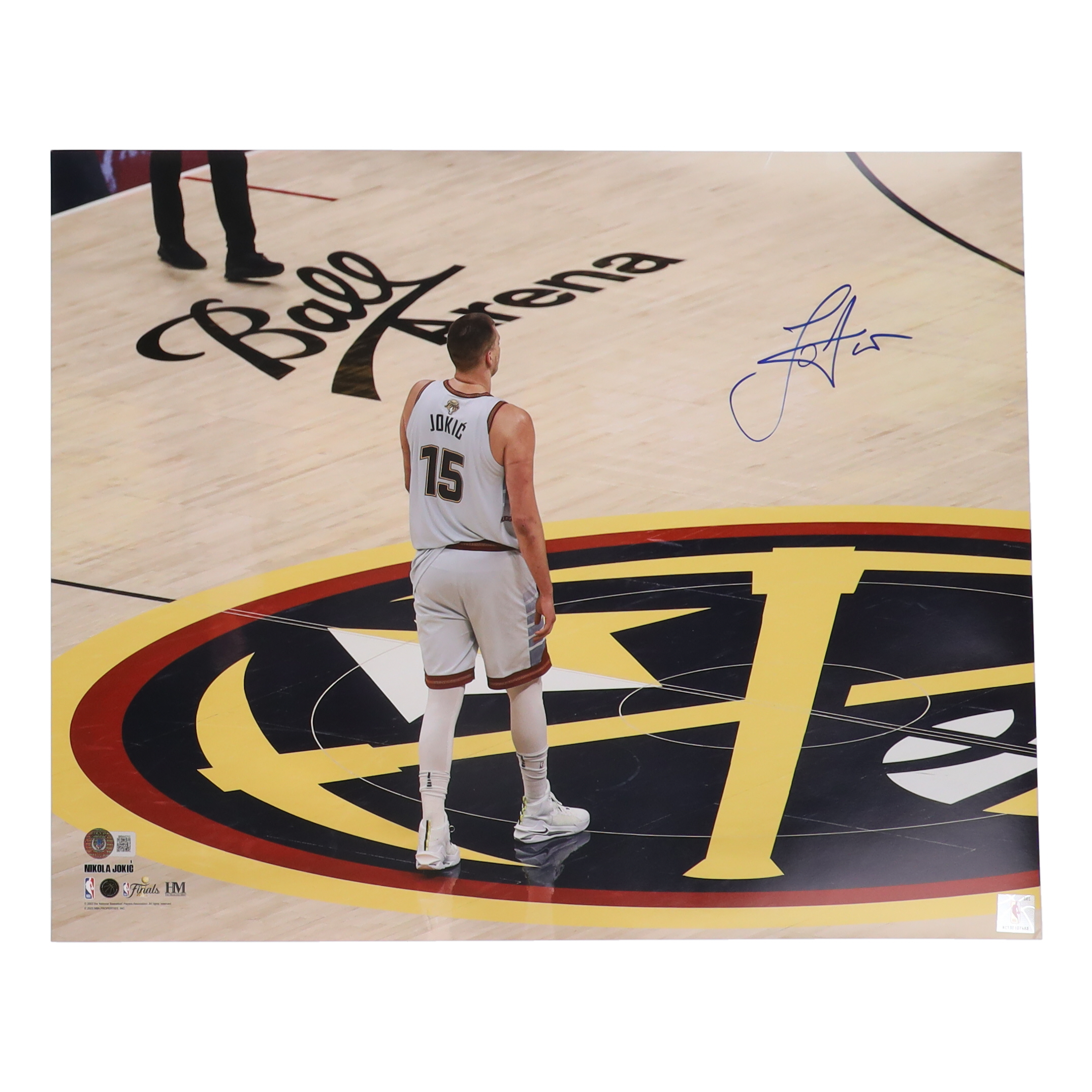 Nikola Jokic Signed Nuggets 16x20 Photo (Beckett) at PristineAuction.com Nikola Jokic Signed Nuggets 16x20 Photo (Beckett) at PristineAuction.com