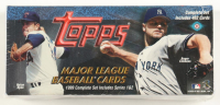 1999 Topps Baseball Hobby Factory Set (Dark Blue) at PristineAuction.com