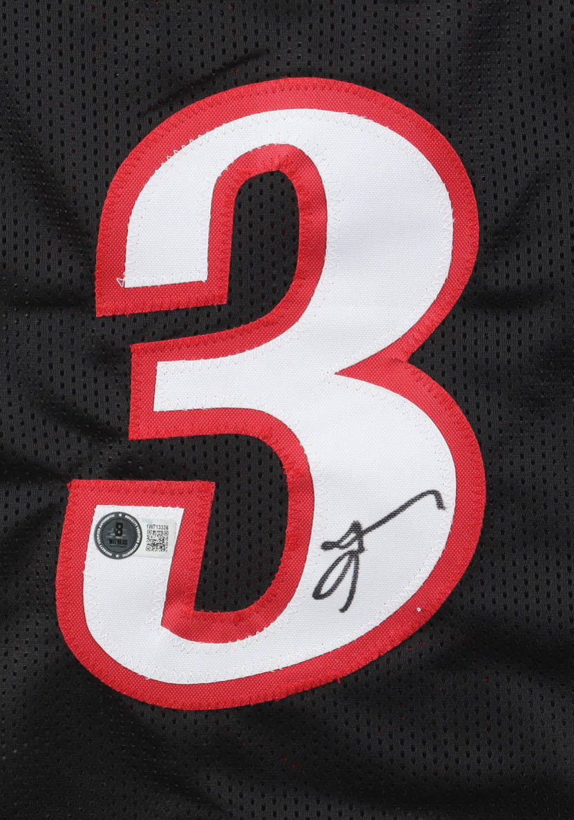 Allen Iverson Signed Jersey (Beckett) at PristineAuction.com Allen Iverson Signed Jersey (Beckett) at PristineAuction.com