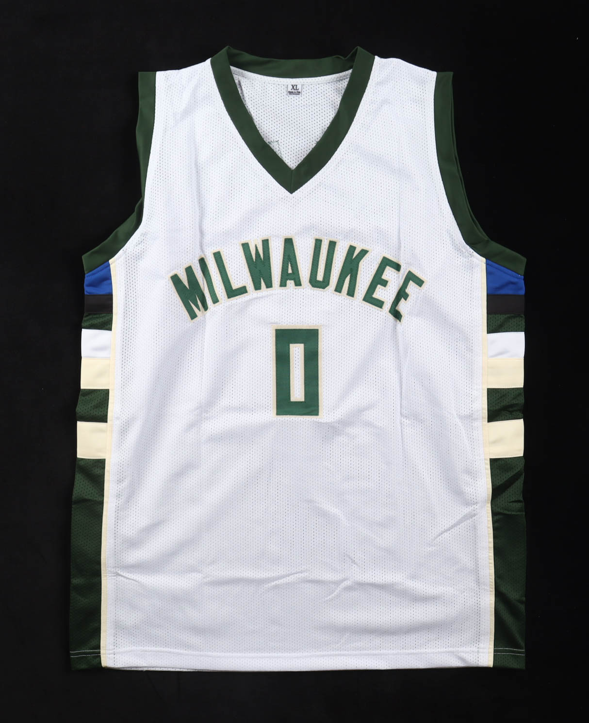 Damian Lillard Signed Jersey (Beckett & Lillard) at PristineAuction.com Damian Lillard Signed Jersey (Beckett & Lillard) at PristineAuction.com